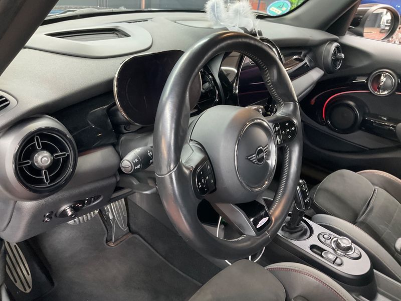 MINI Cooper S John Cooper Works Trim 2022 – снимка 23