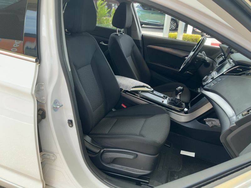 Hyundai i40 1.7 CRDi Tecno Blue 2013 – снимка 16