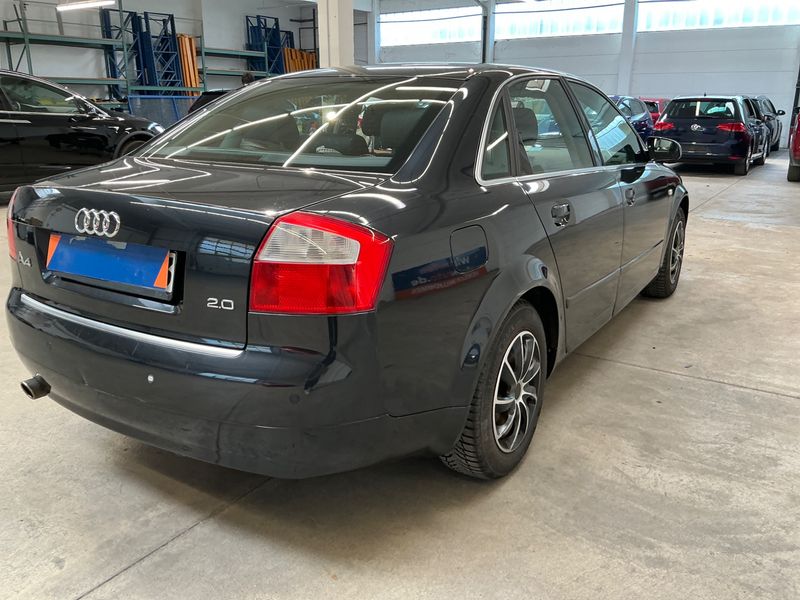 Audi A4 2.0 2005 – снимка 2
