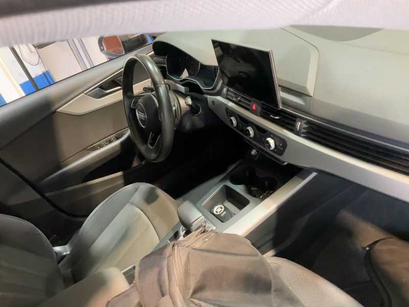 Audi A4 35 TDI Mild-Hybrid S line 2020 – снимка 17