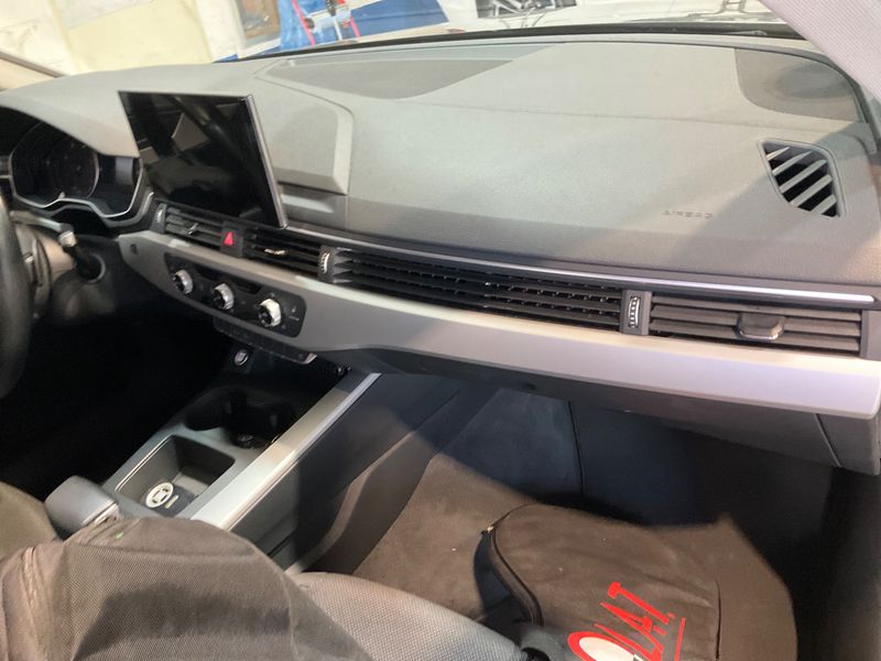 Audi A4 35 TDI Mild-Hybrid S line 2020 – снимка 24