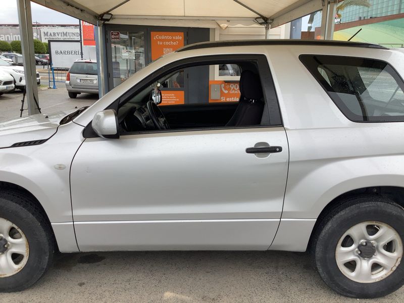 Suzuki Grand Vitara 1.6 JX-E 3 türig 2012 – снимка 4