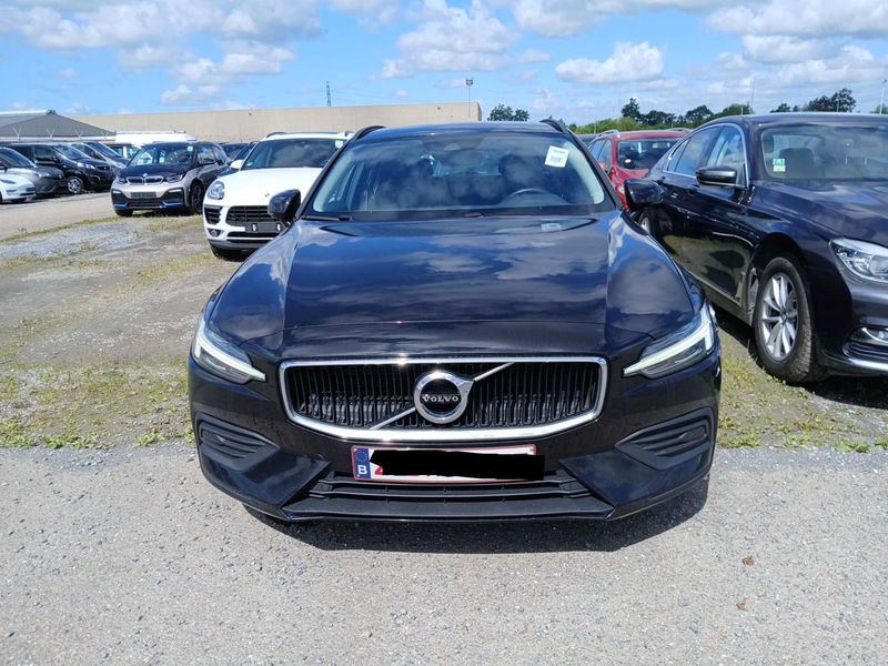 Volvo V60 2.0 D3 Momentum 2018 – снимка 7
