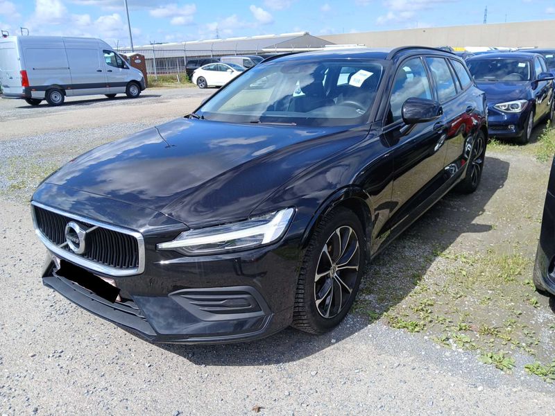 Volvo V60 2.0 D3 Momentum 2018 – снимка 1