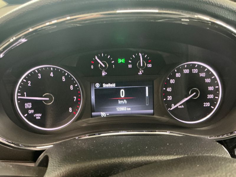 Opel Mokka X 1.4 Turbo Innovation Start/Stop 2017 – снимка 18