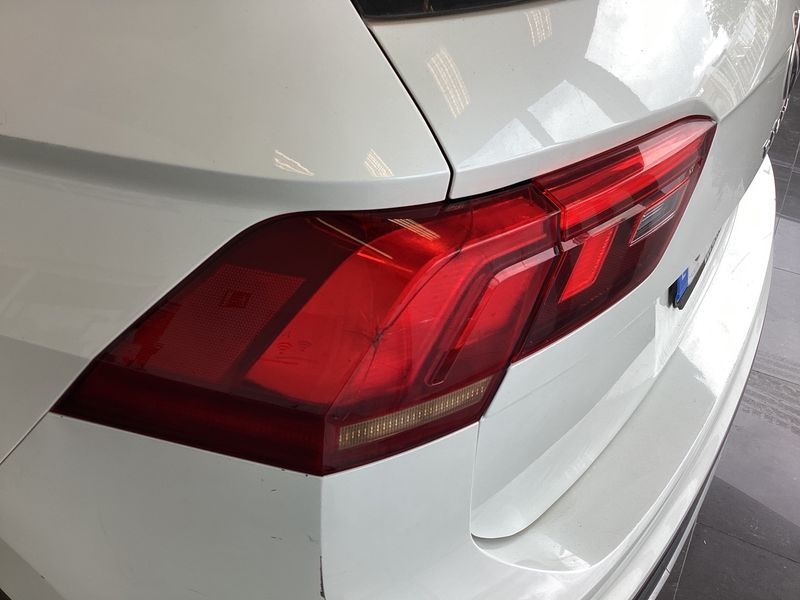 Volkswagen Tiguan 1.5 TSI ACT Urban Sport 2022 – снимка 28