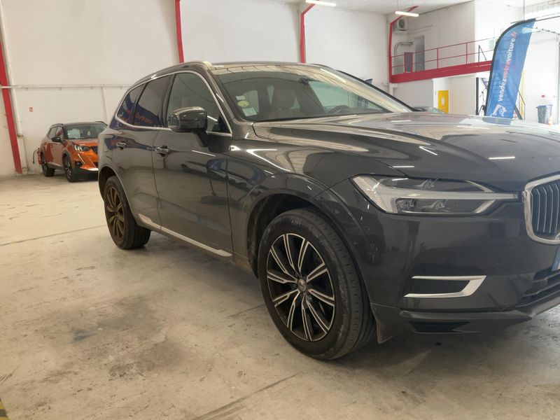 Volvo XC60 2.0 D4 Inscription Luxe AWD 2019 – снимка 12