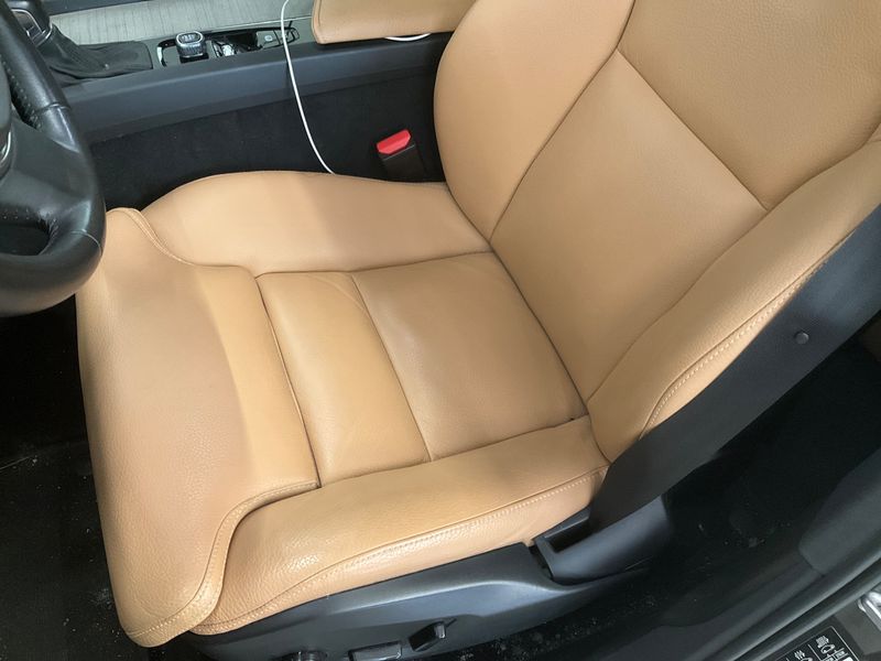 Volvo XC60 2.0 D4 Inscription Luxe AWD 2019 – снимка 30