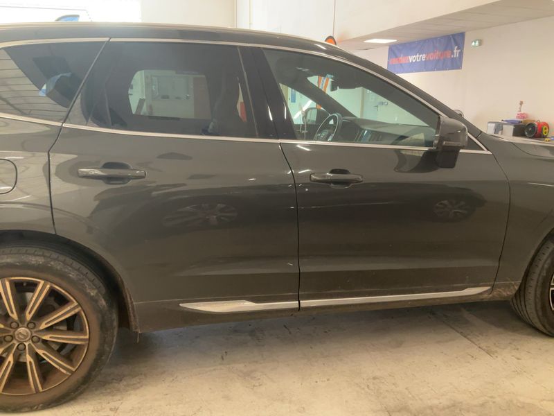 Volvo XC60 2.0 D4 Inscription Luxe AWD 2019 – снимка 10