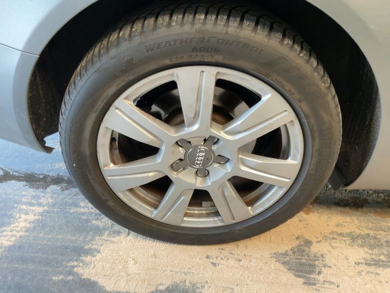 Audi A6 2.0 TDI 2011 – снимка 19