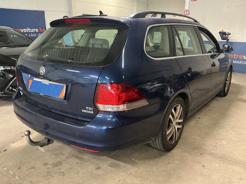 Volkswagen Golf VI 1.6 TDI Highline BlueMotion Tech 2011 – снимка 2