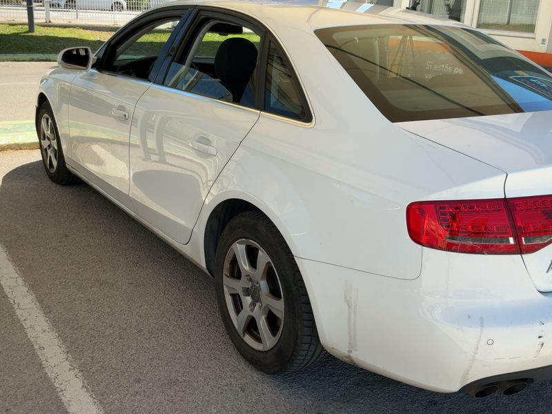 Audi A4 2.0 TDI 2009 – снимка 3