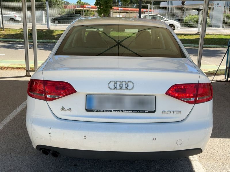 Audi A4 2.0 TDI 2009 – снимка 5
