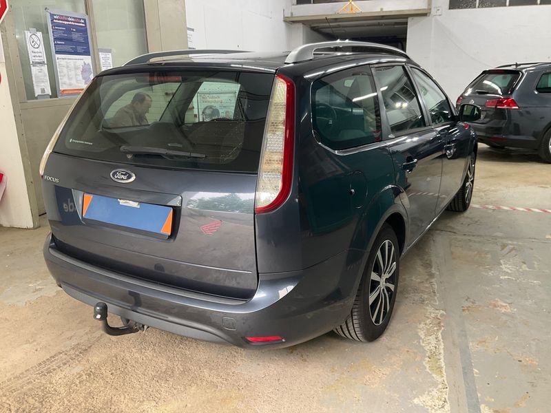 Ford Focus 1.6 Concept 2010 – снимка 2