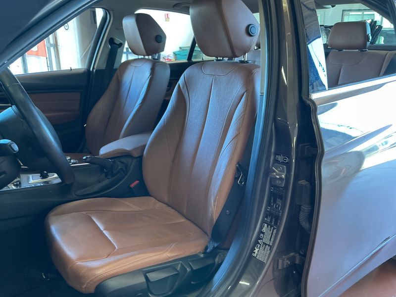 BMW 3er 320d Luxury 2013 – снимка 24