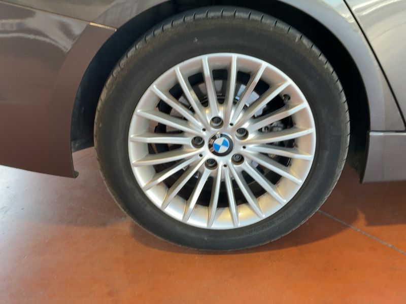 BMW 3er 320d Luxury 2013 – снимка 9