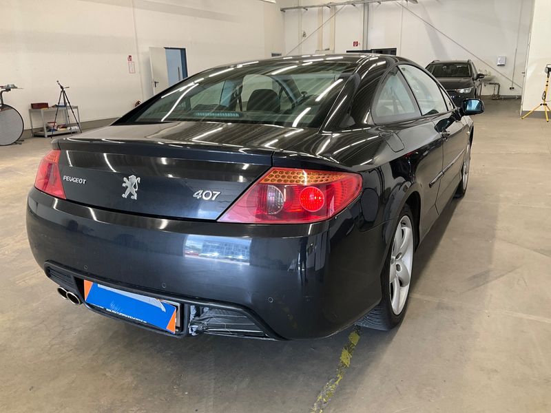 Peugeot 407 2.7 HDi Platinum 2007 – снимка 2