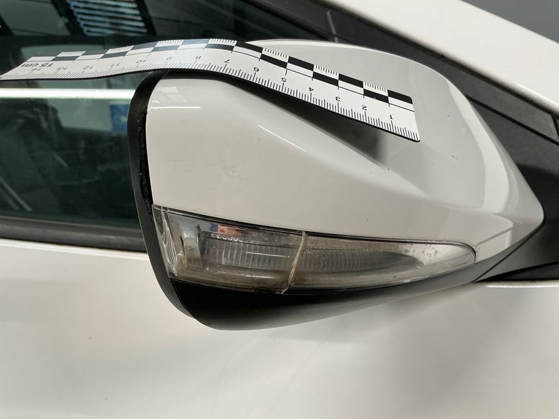 Hyundai i30 1.6 CRDi Design 2013 – снимка 22