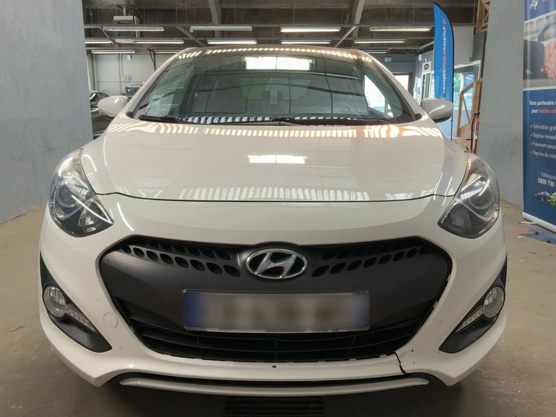 Hyundai i30 1.6 CRDi Design 2013 – снимка 14