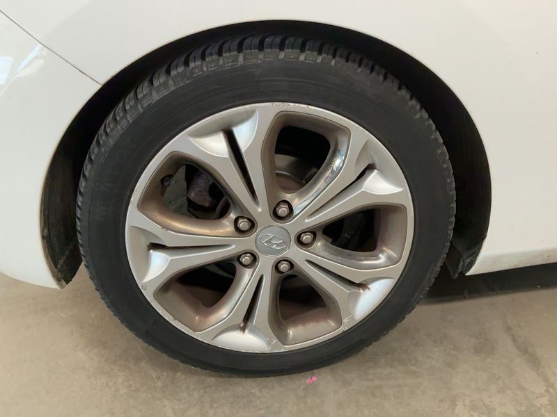 Hyundai i30 1.6 CRDi Design 2013 – снимка 9