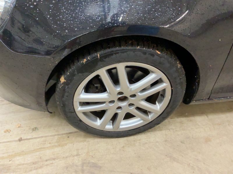 Volkswagen Golf VI 2.0 TDI Highline 2011 – снимка 16