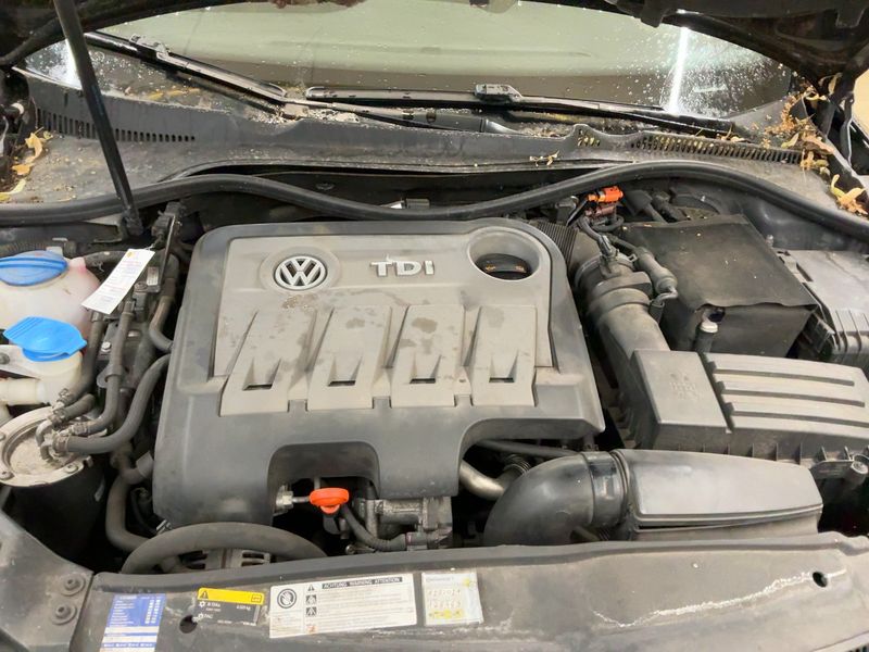Volkswagen Golf VI 2.0 TDI Highline 2011 – снимка 22