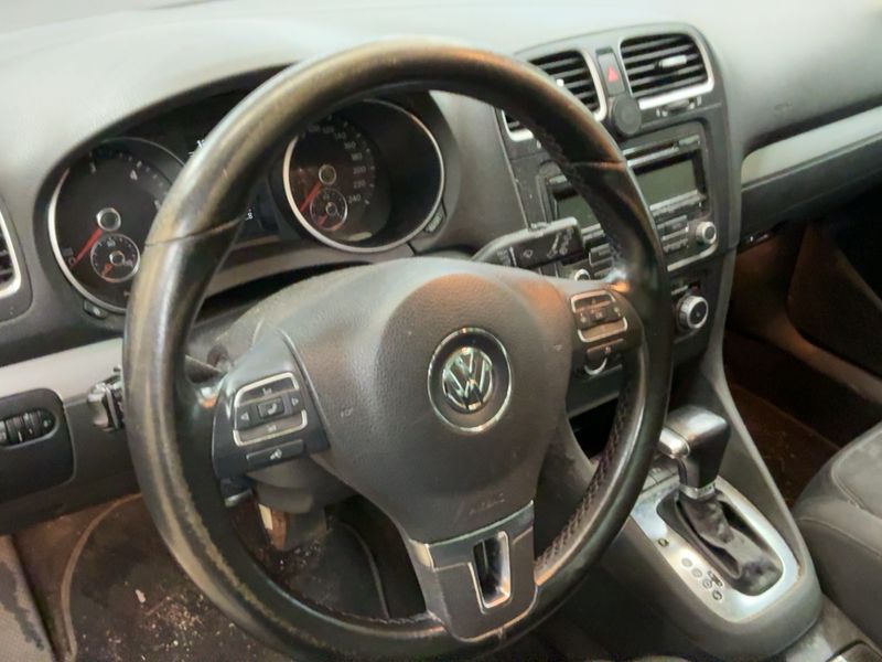 Volkswagen Golf VI 2.0 TDI Highline 2011 – снимка 12