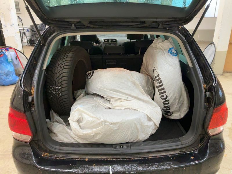 Volkswagen Golf VI 2.0 TDI Highline 2011 – снимка 10