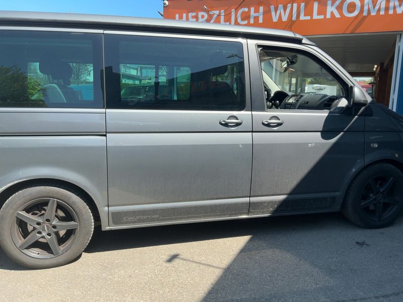 Volkswagen T5 California 2.0 TDI Beach Aufstelldach 2015 – снимка 10