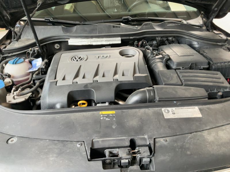 Volkswagen Passat 2.0 TDI Trendline BlueMotion Tech 2014 – снимка 26
