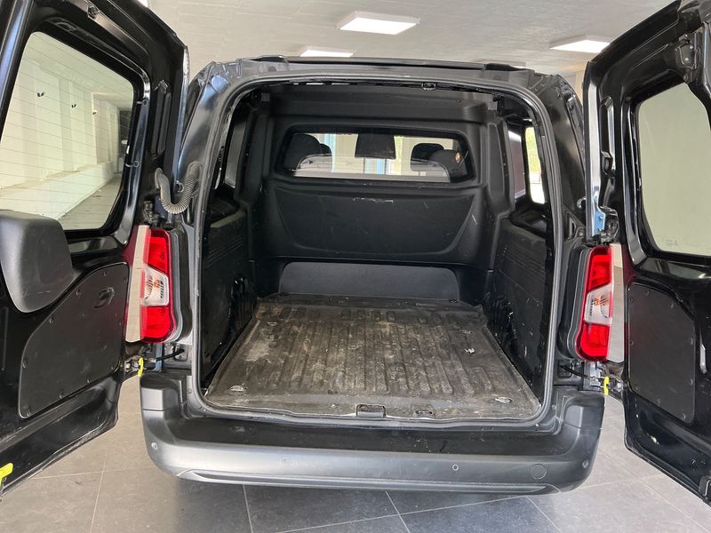Citroen Berlingo 1.5 Blue-HDi L2 Doppelkabine VarioSpace 2022 – снимка 29