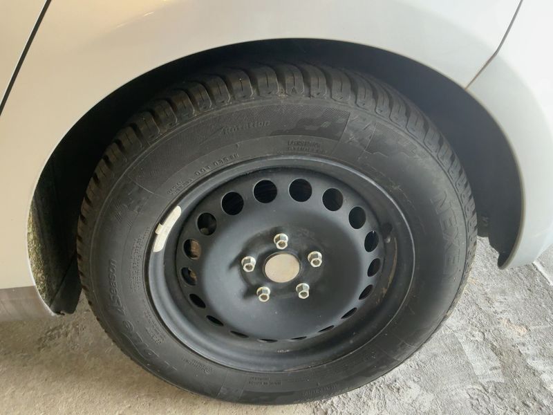 Volkswagen Golf VI 1.2 TSI Match 2012 – снимка 5