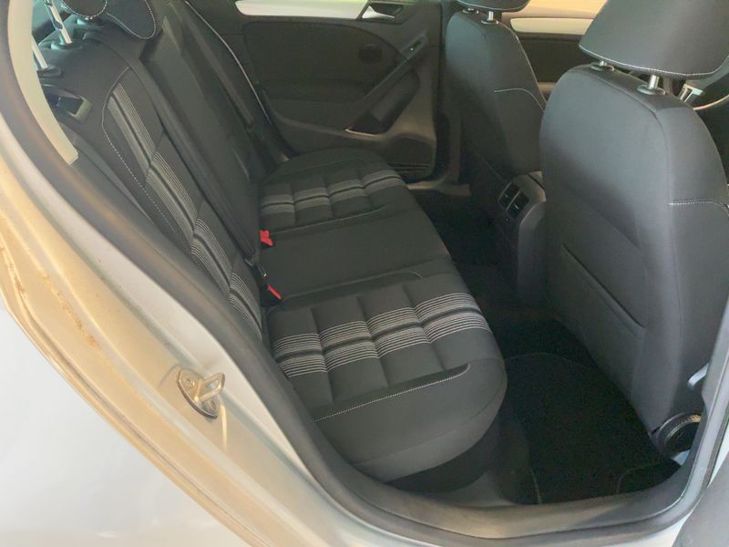Volkswagen Golf VI 1.2 TSI Match 2012 – снимка 19