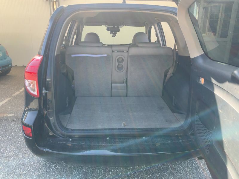 Toyota RAV 4 2.2 D-CAT Executive 2009 – снимка 15