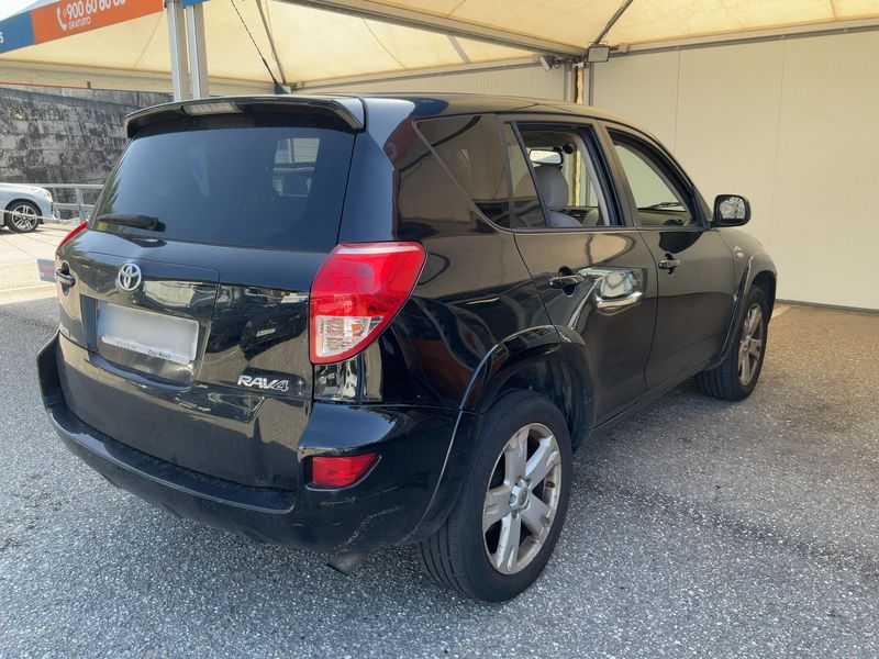 Toyota RAV 4 2.2 D-CAT Executive 2009 – снимка 8