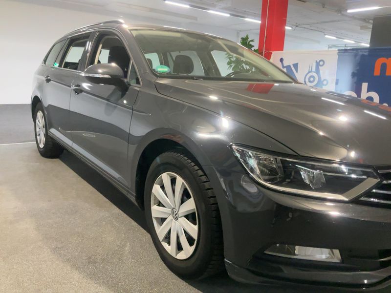 Volkswagen Passat 2.0 TDI Trendline BlueMotion Tech 2018 – снимка на щета