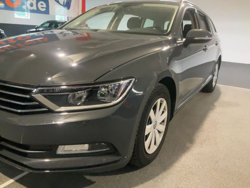 Volkswagen Passat 2.0 TDI Trendline BlueMotion Tech 2018 – снимка 2