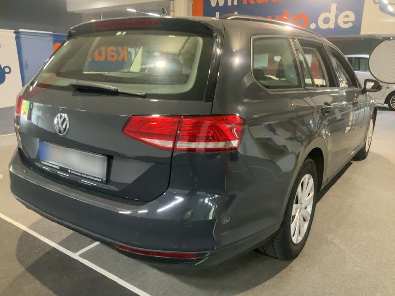 Volkswagen Passat 2.0 TDI Trendline BlueMotion Tech 2018 – снимка на щета