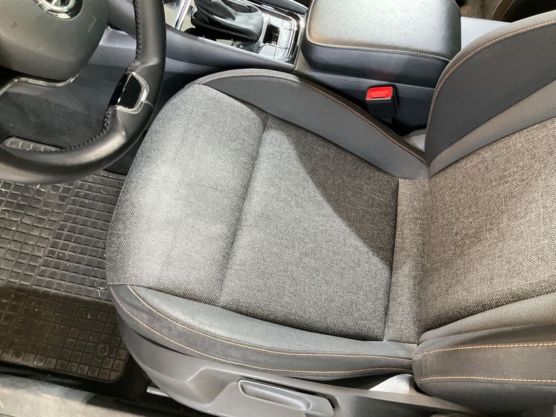 Skoda Karoq 2.0 TDI Clever 4x4 2021 – снимка 26