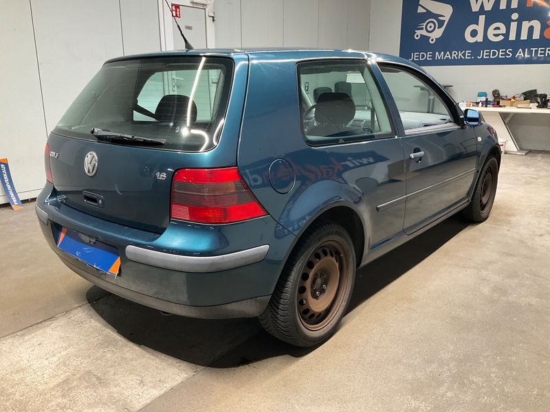 Volkswagen Golf IV 1.6 Edition 2000 – снимка 2