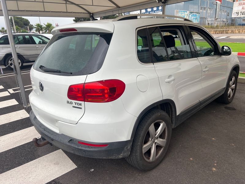 Volkswagen Tiguan 2.0 TDI Sport 4Motion BlueMotion Tech 2015 – снимка на щета 8
