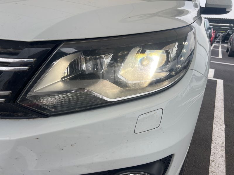 Volkswagen Tiguan 2.0 TDI Sport 4Motion BlueMotion Tech 2015 – снимка 24