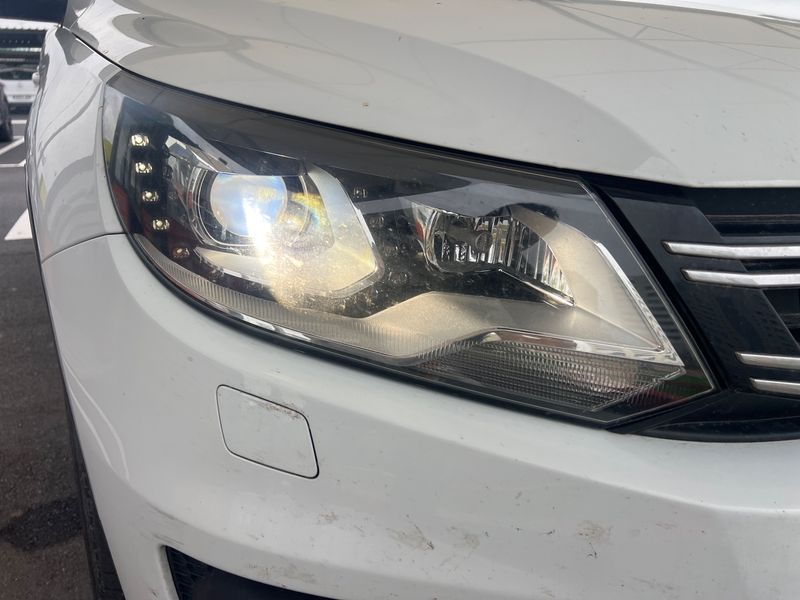 Volkswagen Tiguan 2.0 TDI Sport 4Motion BlueMotion Tech 2015 – снимка 23
