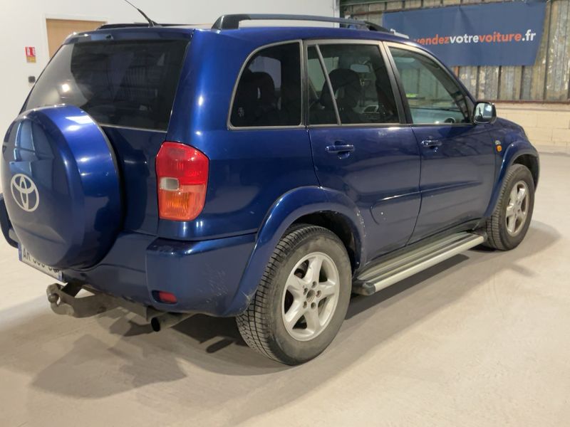 Toyota RAV 4 2.0 D-4D 4x4 2002 – снимка 8
