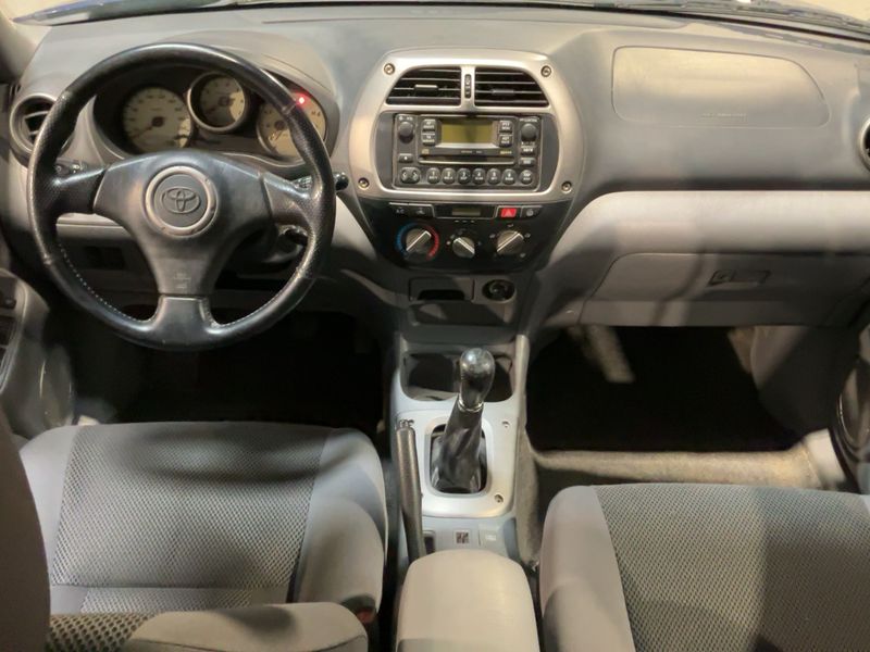 Toyota RAV 4 2.0 D-4D 4x4 2002 – снимка 17