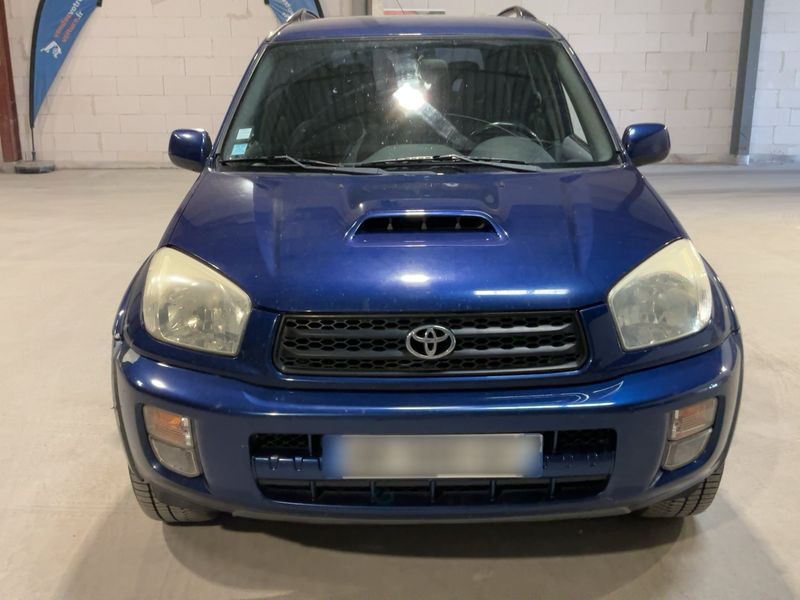 Toyota RAV 4 2.0 D-4D 4x4 2002 – снимка 14
