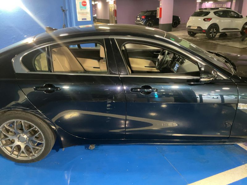 Jaguar XE 20d Prestige 2015 – снимка 10