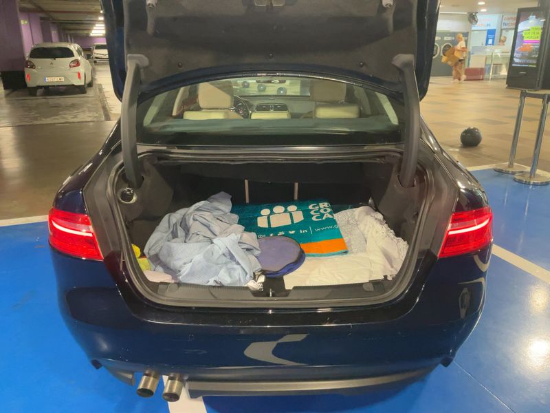 Jaguar XE 20d Prestige 2015 – снимка 15