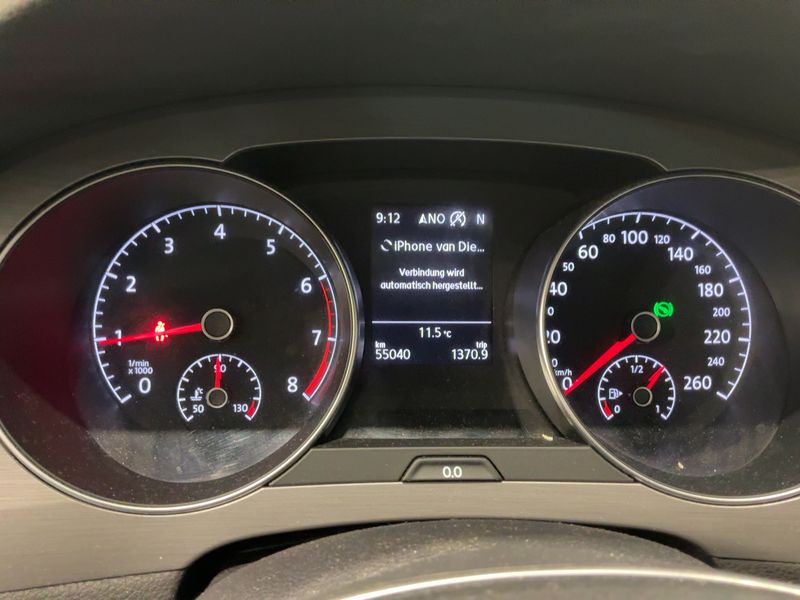 Volkswagen Golf VII Sportsvan 1.0 TSI Comfortline BlueMotion Tech 2017 – снимка 19
