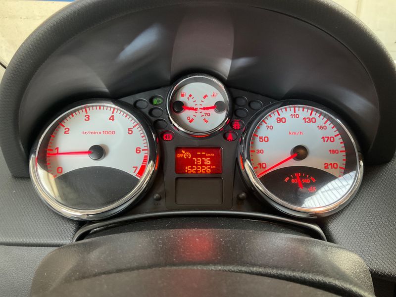 Peugeot 207 1.6 Active 2007 – снимка 4